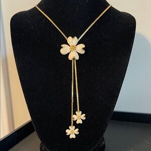 Vintage Ivory Enamel Dogwood Flower Lariat Style Necklace